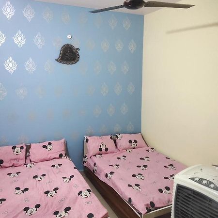 אויאיין Yashu Guest House מראה חיצוני תמונה